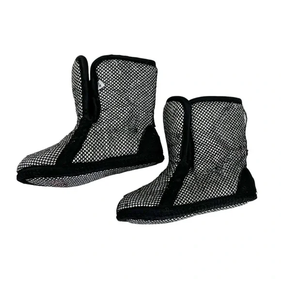 Baffin Kids Black and Yellow Winter Boots - Picture 6 of 10